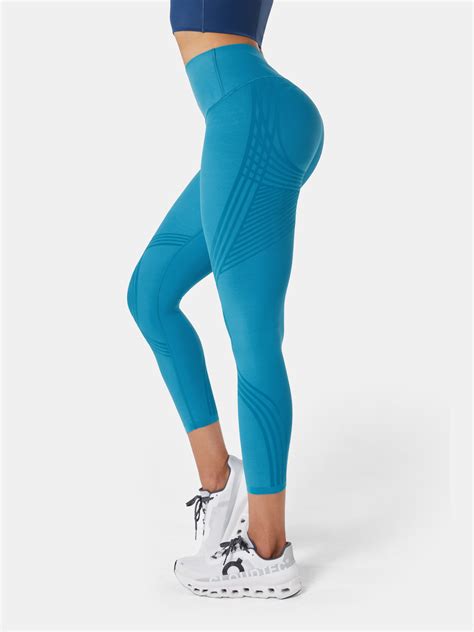 Knix Good to Go Seamless Legging. Best Size-Inclusive Seamless Leggings. Pros. Fits …